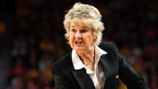 Feb 11, 2024; Lincoln, Nebraska, USA; Iowa Hawkeyes head coach Lisa Bluder against the Nebraska Cornhuskers during the third quarter at Pinnacle Bank Arena. Mandatory Credit: Dylan Widger-USA TODAY Sports